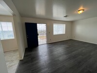 1404 Kentucky St, Unit B photo'