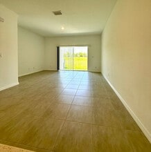 16566 San Nicola Pl in Bradenton, FL - Building Photo - Building Photo