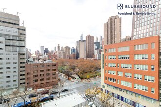 401 E 34th St in New York, NY - Building Photo - Building Photo