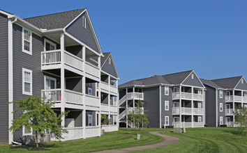 The Village at Cloud Park in Dayton, OH - Foto de edificio - Building Photo