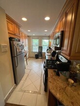 1714 Commonwealth Ave, Unit 4 in Boston, MA - Building Photo - Building Photo