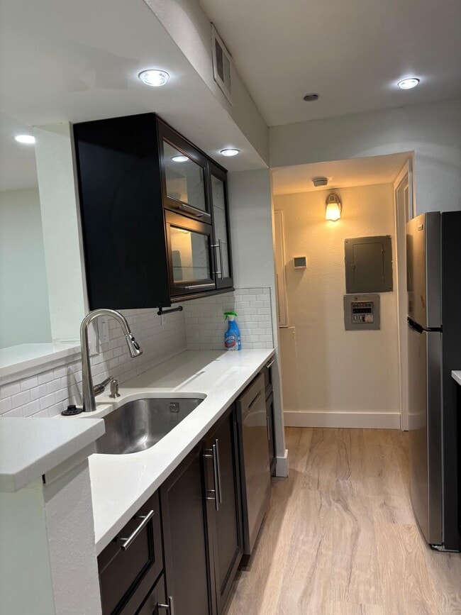 15610 SW 105th Ln, Unit 609 in Miami, FL - Foto de edificio - Building Photo