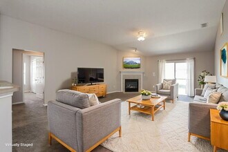 14075 Golden Eagle Dr in Jacksonville, FL - Building Photo - Building Photo