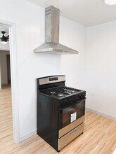 500 Almond Ave in Long Beach, CA - Building Photo - Building Photo