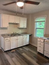 809 S Fred Shuttlesworth Cir in Cincinnati, OH - Building Photo - Building Photo