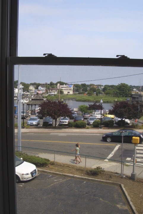 137 Washington St in Norwalk, CT - Building Photo