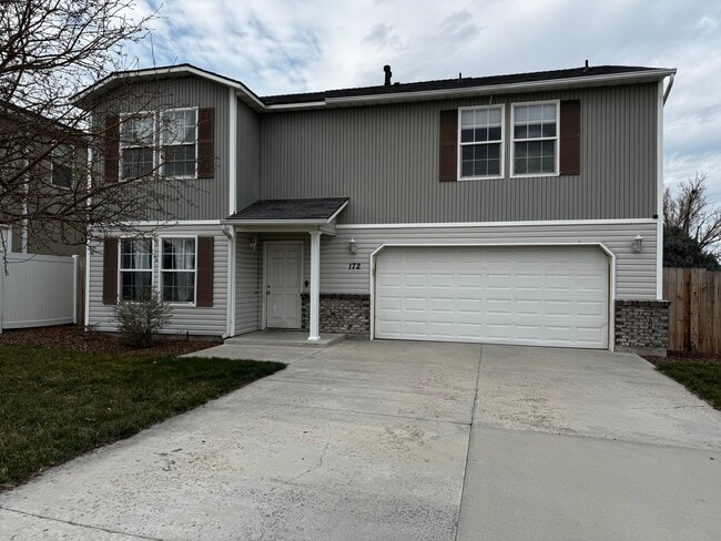 property at 172 W Tehuti Ct