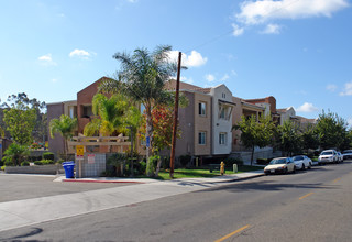 Ventaliso Apartment in San Marcos, CA - Building Photo - Building Photo