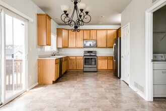 Spacious 3BR Home with Loft & Deck – 15 Mi in Colorado Springs, CO - Building Photo - Building Photo