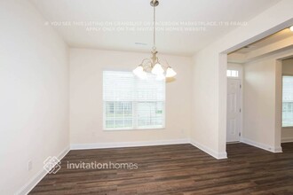 10003 Maywine Cir in Huntersville, NC - Building Photo - Building Photo