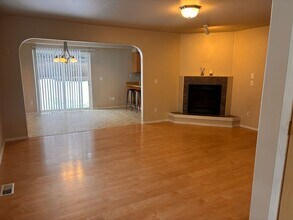 6835 All Star Cir in Anchorage, AK - Building Photo - Building Photo