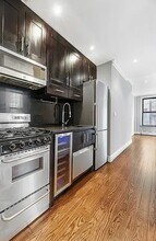 200 Stanton St in New York, NY - Foto de edificio - Building Photo