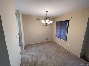 30272 Southfield Rd in Southfield, MI - Building Photo - Building Photo