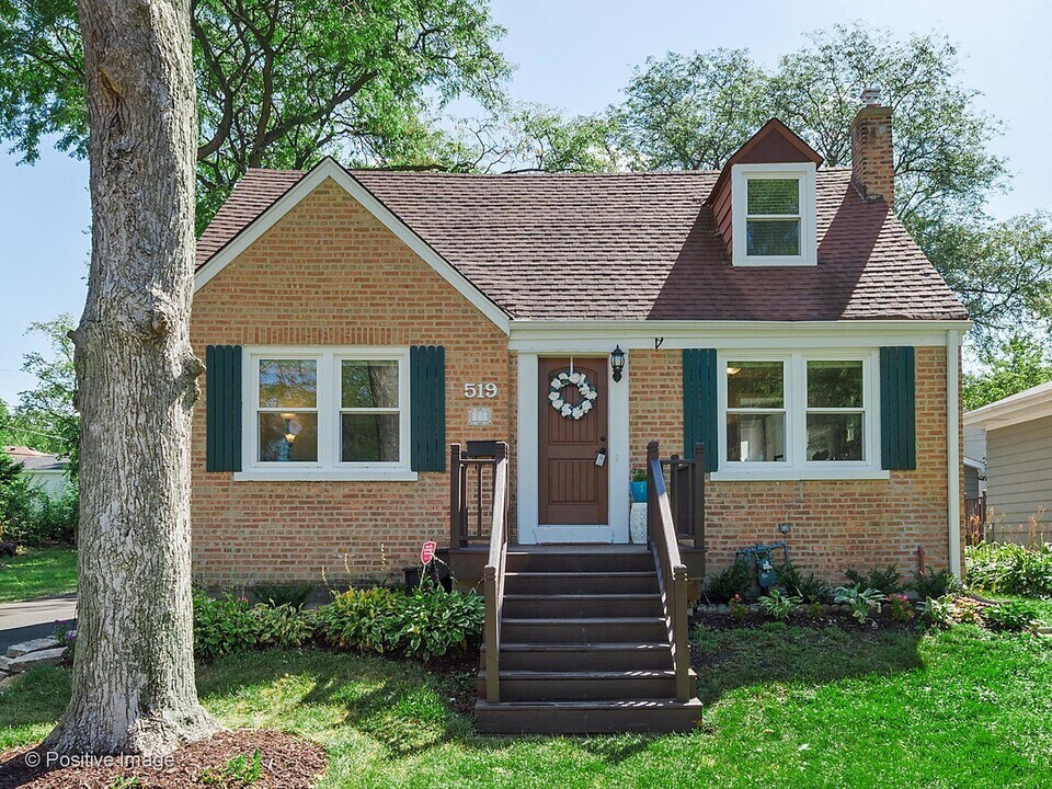 519 S Williston St in Wheaton, IL - Foto de edificio