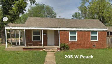 1008 Bell Dr in Midwest City, OK - Building Photo - Building Photo