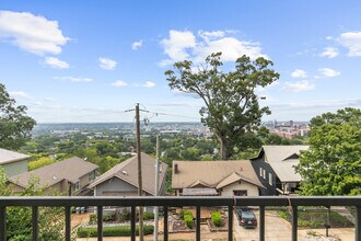 Terrace View in Birmingham, AL - Foto de edificio - Building Photo