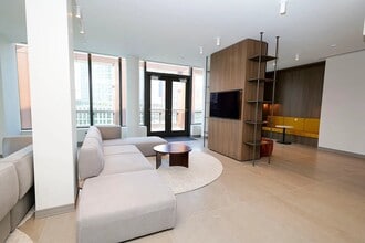 87 Commercial St in Brooklyn, NY - Building Photo - Building Photo