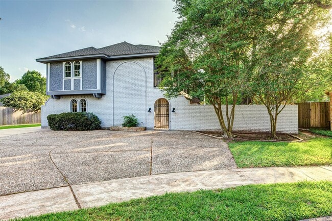 property at 603 Woodpark Dr