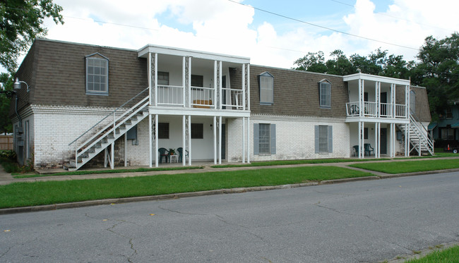 2160 North Ave in Beaumont, TX - Foto de edificio - Building Photo