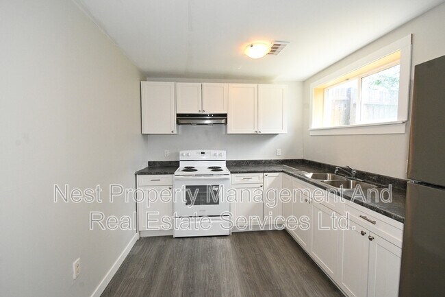 1483 Milburn Ave in Prince George, BC - Building Photo - Building Photo