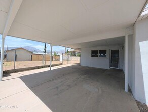 8921 Mt Olympus Dr in El Paso, TX - Building Photo - Building Photo