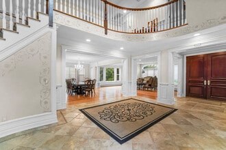 1 Euclid Rd in Fort Lee, NJ - Building Photo - Building Photo