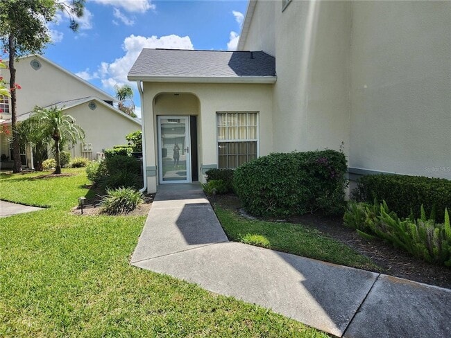 6330 Green Oaks Cir, Unit 6330 in Bradenton, FL - Foto de edificio - Building Photo
