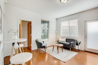 4932 N Haight Ave in Portland, OR - Building Photo - Building Photo