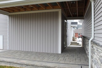 2610 Main St in Glastonbury, CT - Building Photo - Building Photo