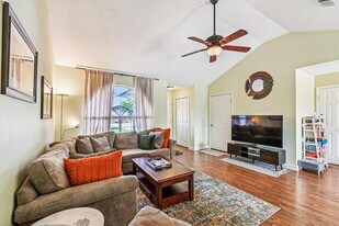 17007 Castile Ave in Panama City Beach, FL - Building Photo