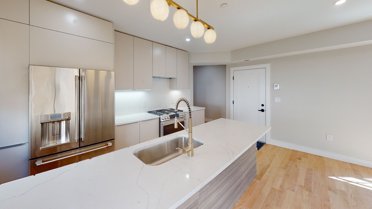 93 Williston Rd, Unit 2 in Brookline, MA - Foto de edificio