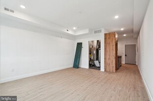 4163 Mantua Ave in Philadelphia, PA - Building Photo