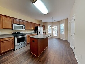 405 Birch Run Dr in Durham, NC - Building Photo - Building Photo
