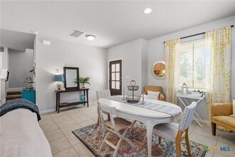 2104 Pecan Island Dr in Leander, TX - Building Photo - Building Photo