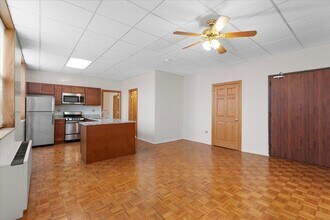 620 W Belmont Ave in Chicago, IL - Building Photo - Building Photo