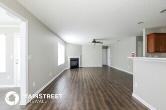 4418 Golden View Dr in Charlotte, NC - Building Photo - Building Photo