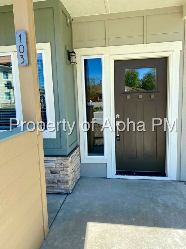 3594 E Grand Forest Dr in Boise, ID - Building Photo - Building Photo