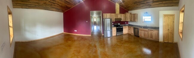 371 W 3rd St in Lovell, WY - Building Photo - Building Photo