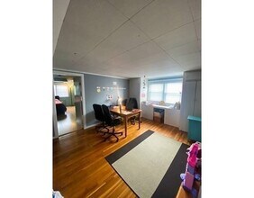 34 Boston Ave, Unit 1 in Somerville, MA - Building Photo - Building Photo