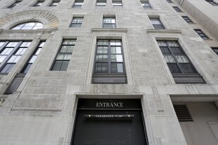 850 Lake Shore Drive in Chicago, IL - Building Photo