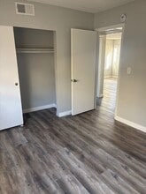 2665 Bryandouglas Dr in Las Vegas, NV - Building Photo - Building Photo