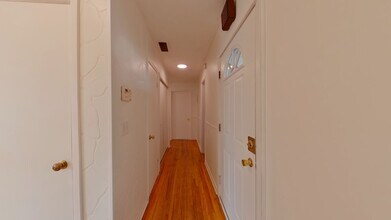 2215 S Millwood Ave in Wichita, KS - Building Photo - Building Photo