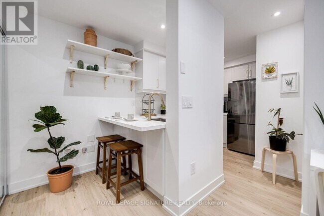 property at 760 Lawrence Ave W