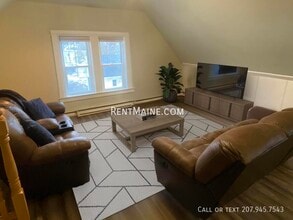 94 Otis St in Bangor, ME - Building Photo - Building Photo