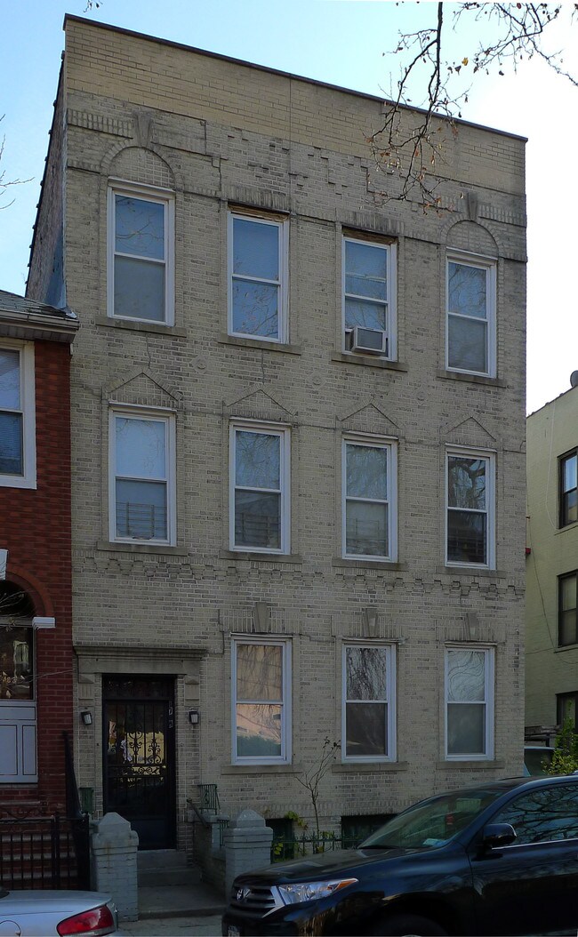 1765 W 1st St in Brooklyn, NY - Building Photo - Building Photo