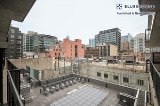 751 N Hudson Ave, Unit FL4-ID1037 in Chicago, IL - Building Photo - Building Photo