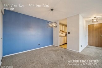 560 Vine Ave in Highland Park, IL - Building Photo - Building Photo