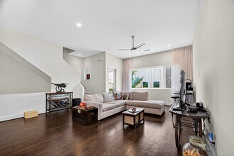 1232 W 24th St in Houston, TX - Building Photo - Building Photo