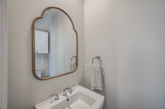 387 Rancho Bauer Dr in Houston, TX - Building Photo - Building Photo