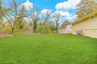 2304 Ousley Ct photo'